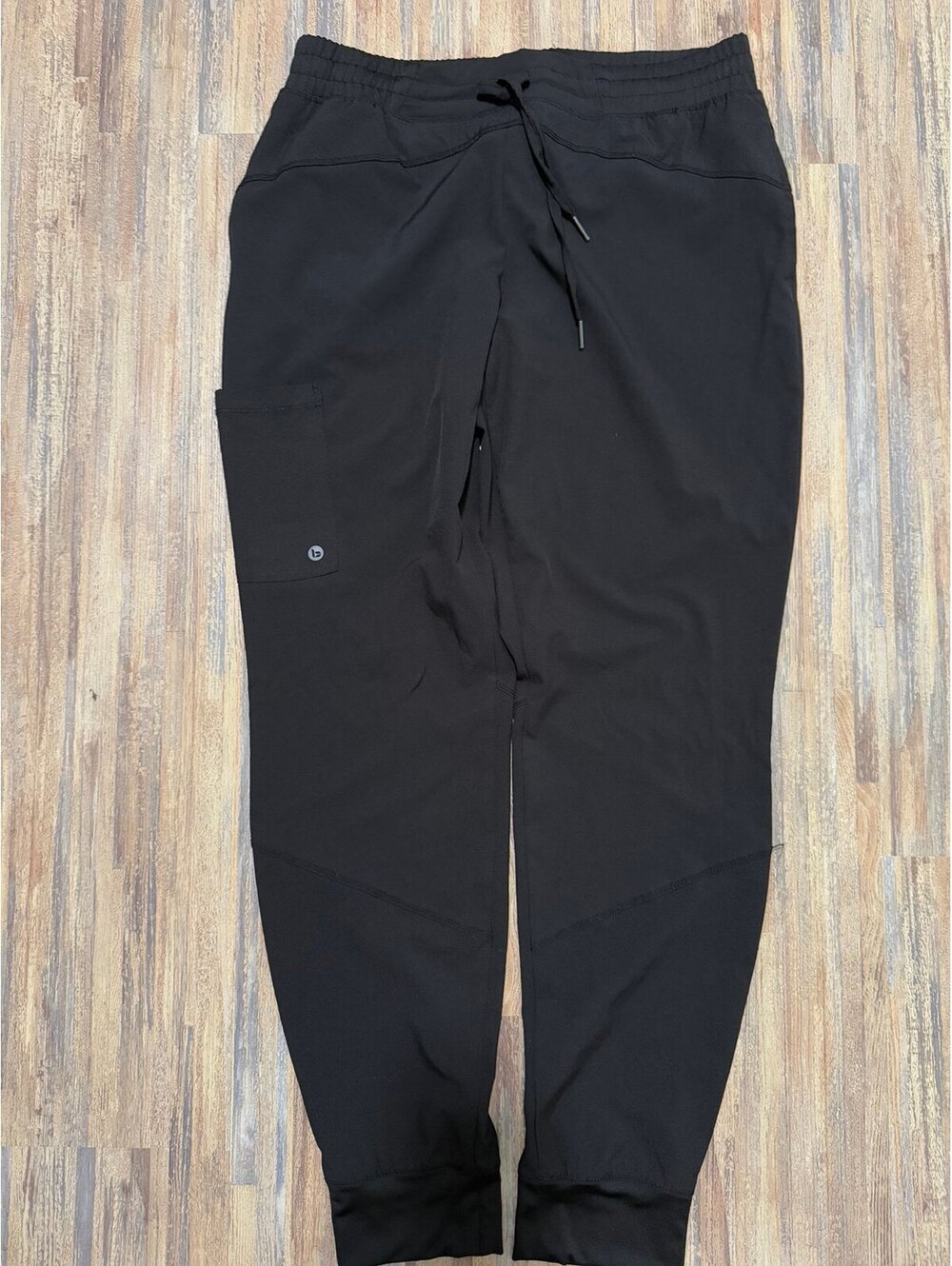 Barco one scrub joggers size medium bundle of 2 
Look new